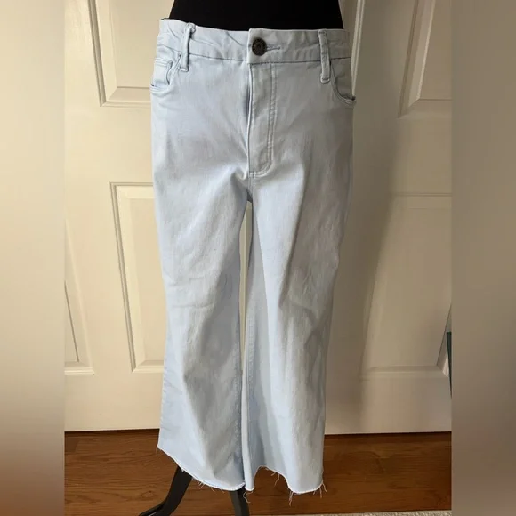 Kut from the Kloth Light Blue Meg Fab Ab Wide Leg Jeans 10 - Picture 1 of 4